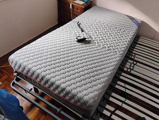 Cama articulada y colchón