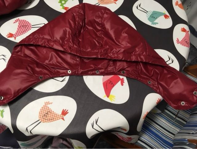 Astuccio per matite taglia M, Indi and Cold di marca quasi nuovo.