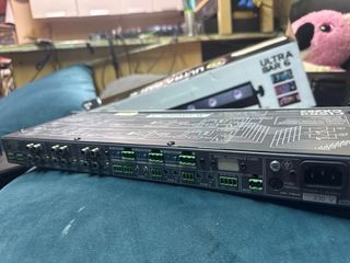 Cloud CX263 3 Zonas Sistema de Control Remoto Mezclador