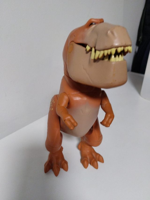 Dinosaurio original Viaje de Arlo