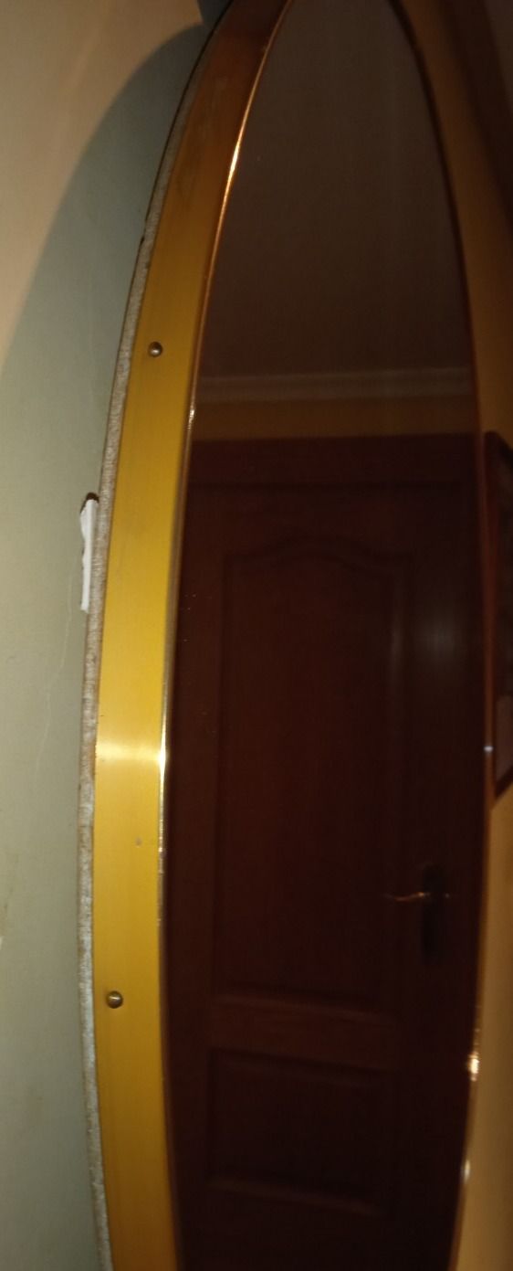 ESPEJO REDONDO REMATE COLOR ORO AÑOS 60  VINTAGE