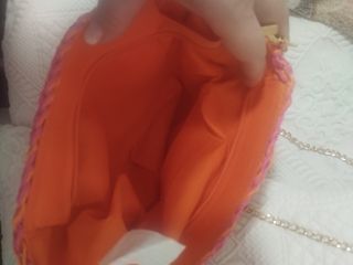 Bolso rafia rosa y naranja cadena 24x18c