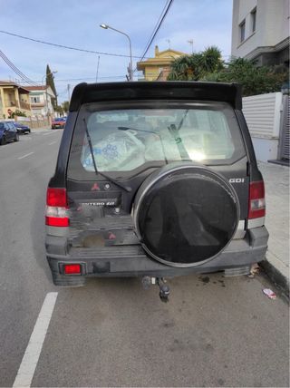 Mitsubishi Montero io