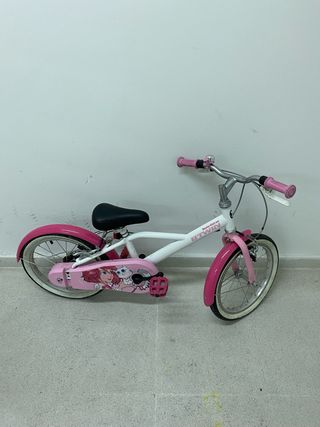Bicicleta niña 16 pulgadas Btwin 500 Doctor Girl blanca rosa 4 a 6 años