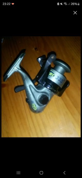 Carrete pesca Vega
