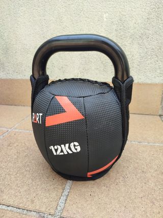 Pesa 12 kilos