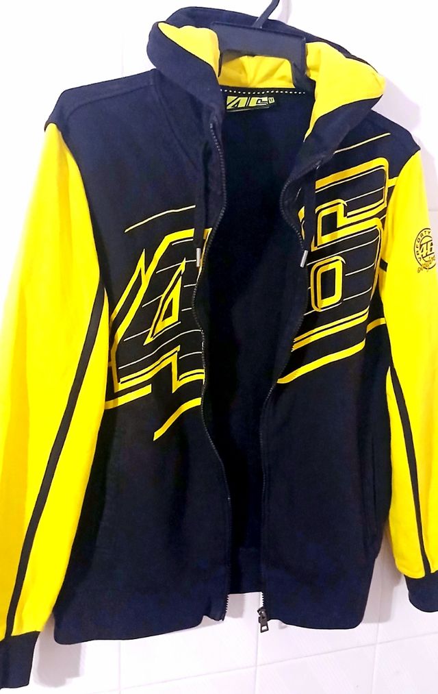 SUDADERA OFICIAL VR46 "ROSSI"MOD.VR2O25