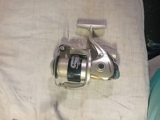 Lote de carretes de pesca