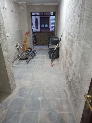 Demoliciones, portes, mudanzas , pinturas