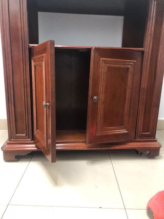 Mueble auxiliar de madera