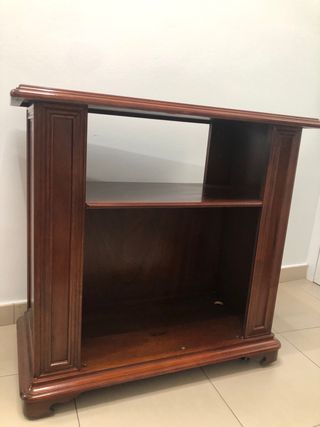 Mueble auxiliar de madera