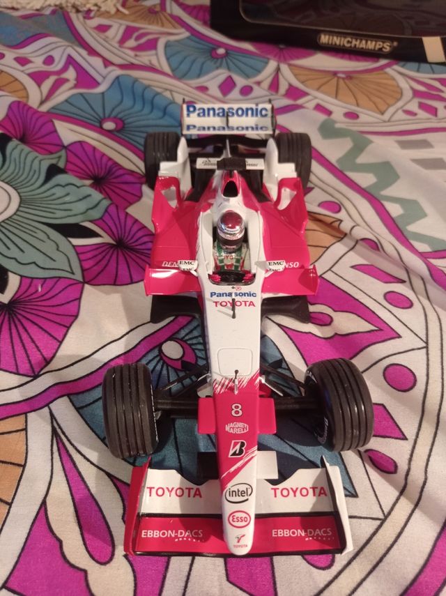 Toyota formula 1 escala 1 18