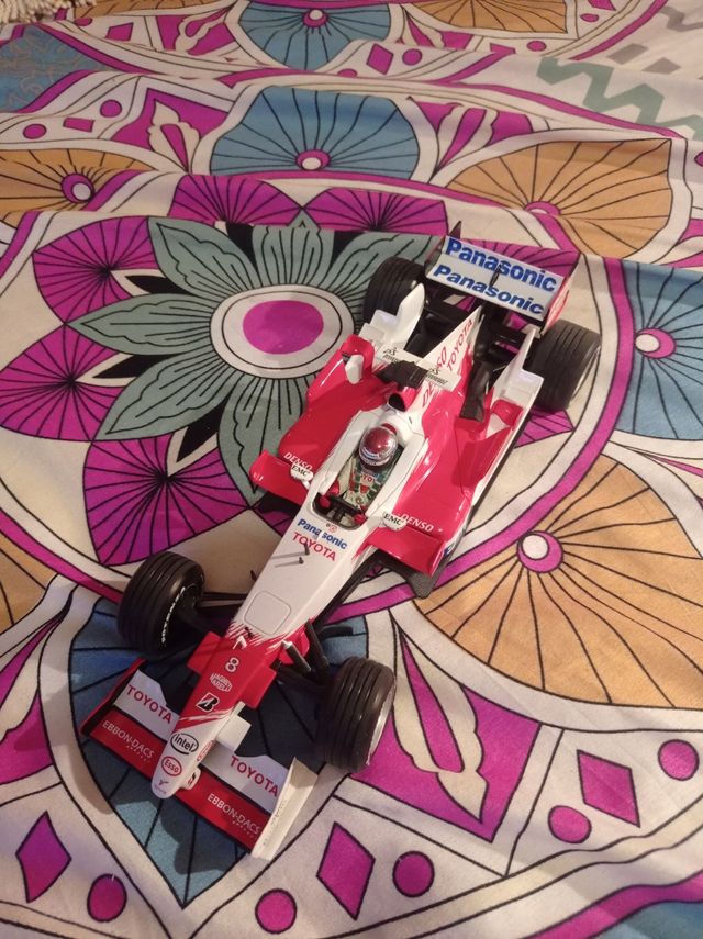 Toyota formula 1 escala 1 18