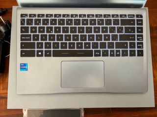 Portátil MSI Modern 14 1TB i7 14 inch nuevo 