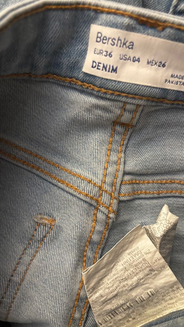 Vaquero campana . puesto 1vez( es pequeño xra mi