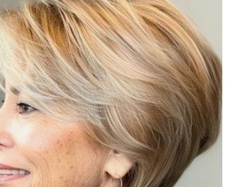 PELUQUERÍA MAQUILLAJE 