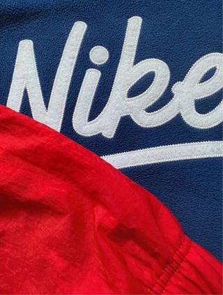 Sudadera Nike retro vintage Y2K