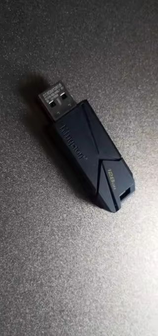 USB 3.2 kisgton 256 GB