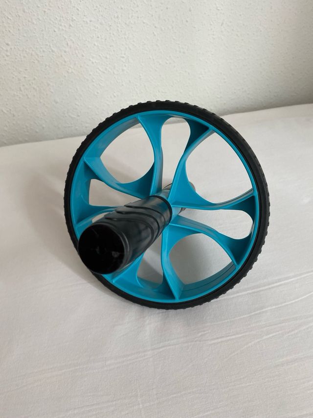 RODILLO PARA HACER ABDOMINALES