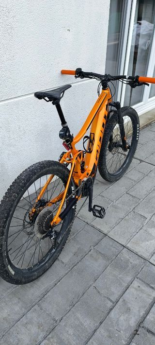 Bicicleta eléctrica  Giant stance +2