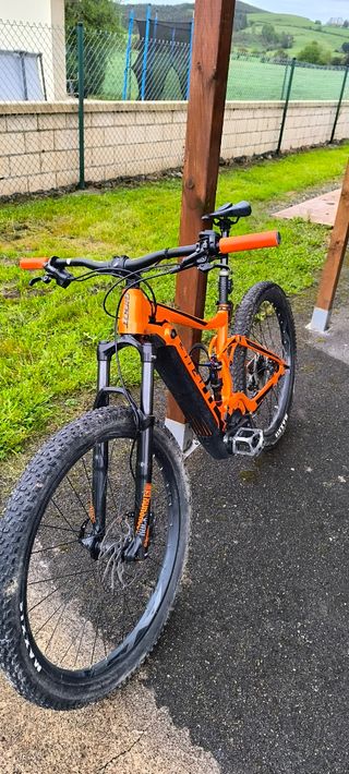 Bicicleta eléctrica  Giant stance +2