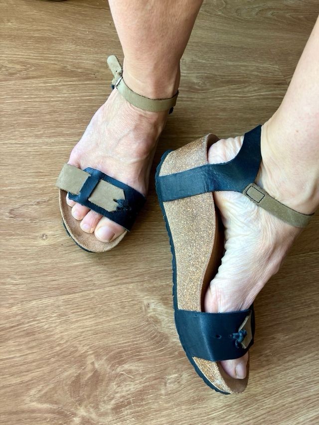 Sandalias piel