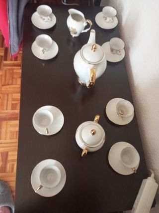 Juegos de café con 8 tazas y platos