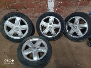 Llantas de aluminio Renault radio 15