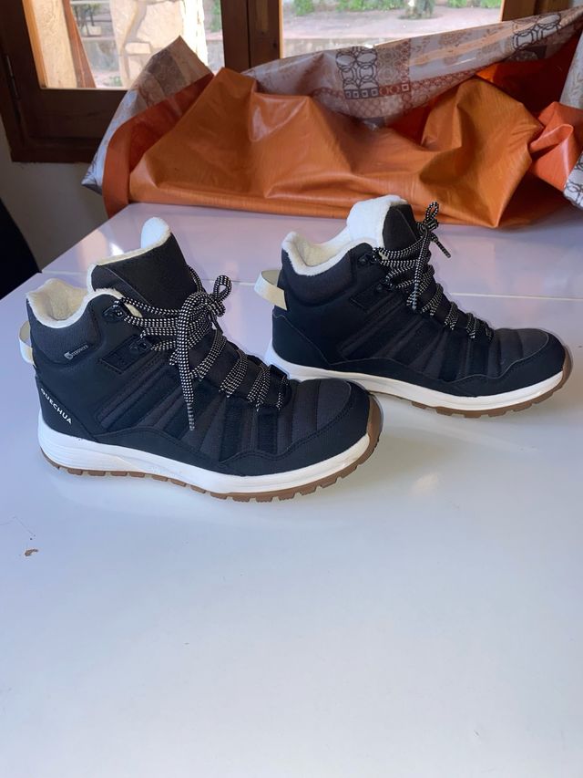 Botas de montaña niño