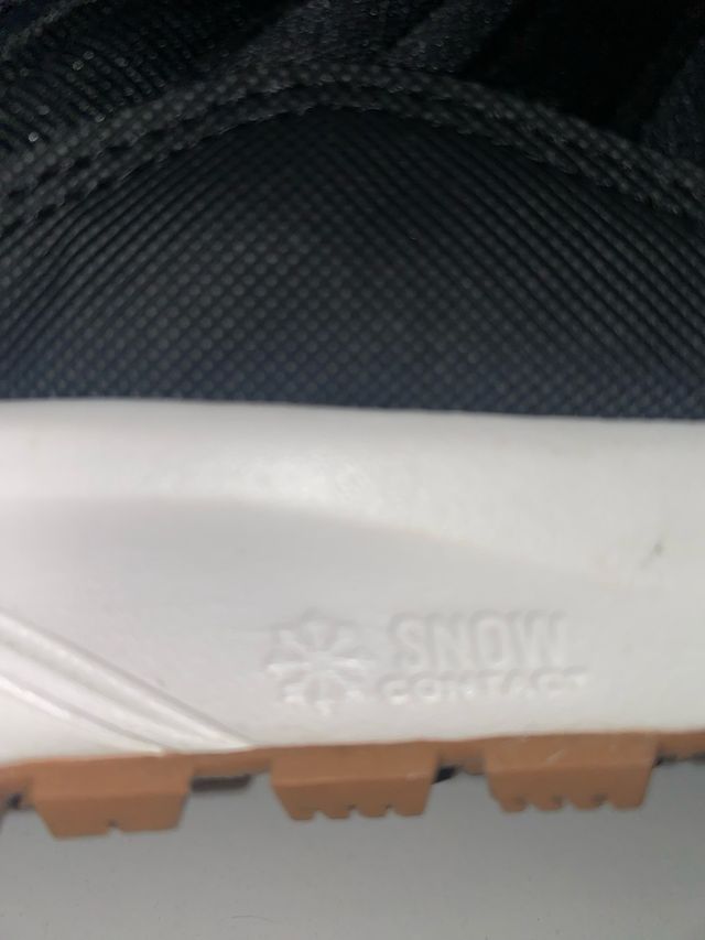 Botas de montaña niño