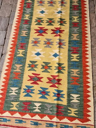 Tappeti orientali annodati a mano