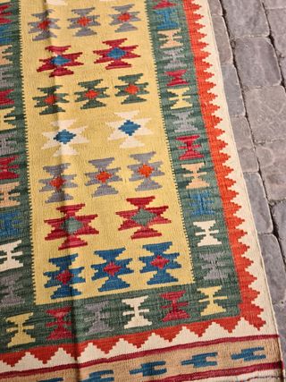 Tappeti orientali annodati a mano