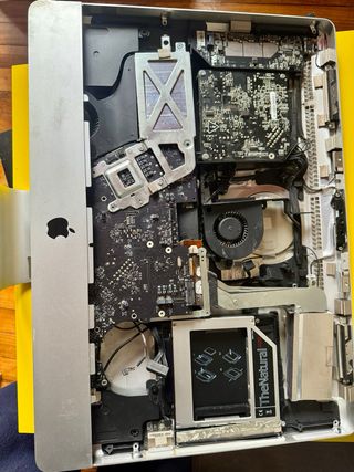 iMac 21.5 2009 despiece sin tarjeta gráfica 