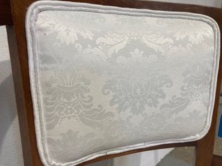 Pareja de butacas nogal tapizadas