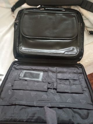 Maleta de viaje para ordenador portátil