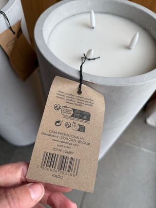 Velas solares de cemento para exteriores