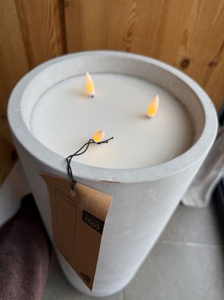 Velas solares de cemento para exteriores