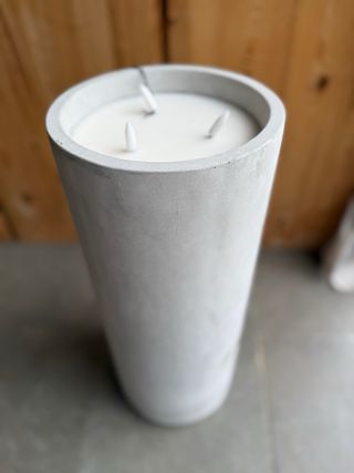 Velas solares de cemento para exteriores