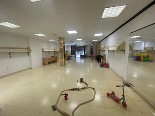 Local comercial en venta en Ponent - Barri de França en Vendrell, El
