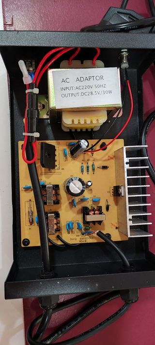 Fuente de alimentación 220v a 24V