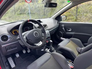 Renault Clio Sport