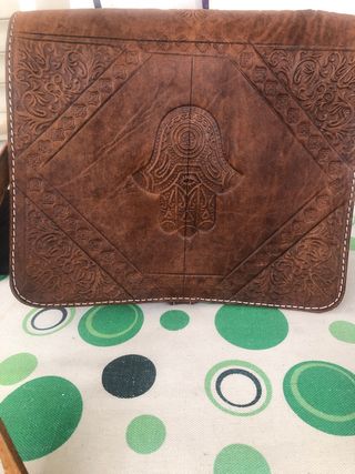 Bolso piel estilo marruecos. Nuevo.