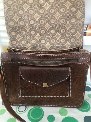 Bolso piel estilo marruecos. Nuevo.