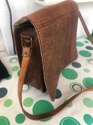 Bolso piel estilo marruecos. Nuevo.