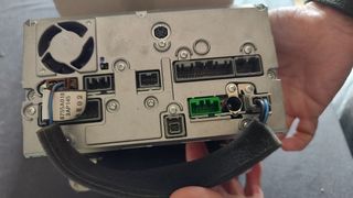 Radio navegador mitsubishi montero v80