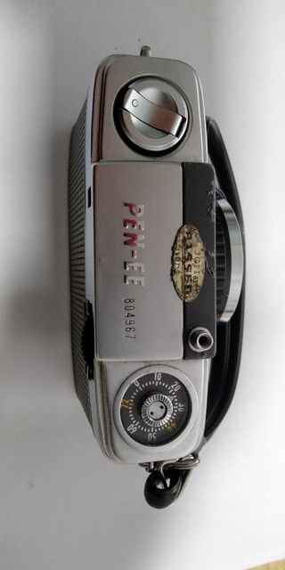 Cámara OLYMPUS Pen-ee