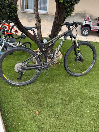 Bicicleta scott doble suspension