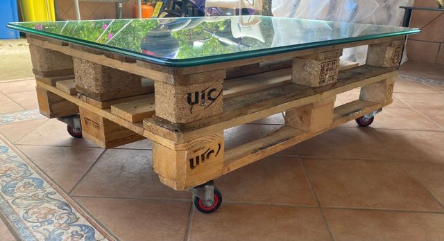 Mesa palets con cristal