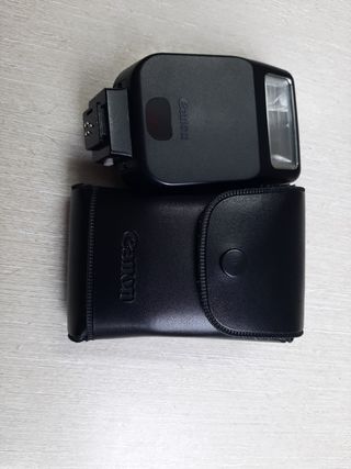 Camara analógica EOS 1000