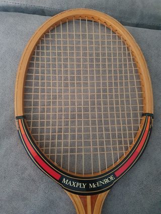 Raqueta dunlop MAXPLY McENROE